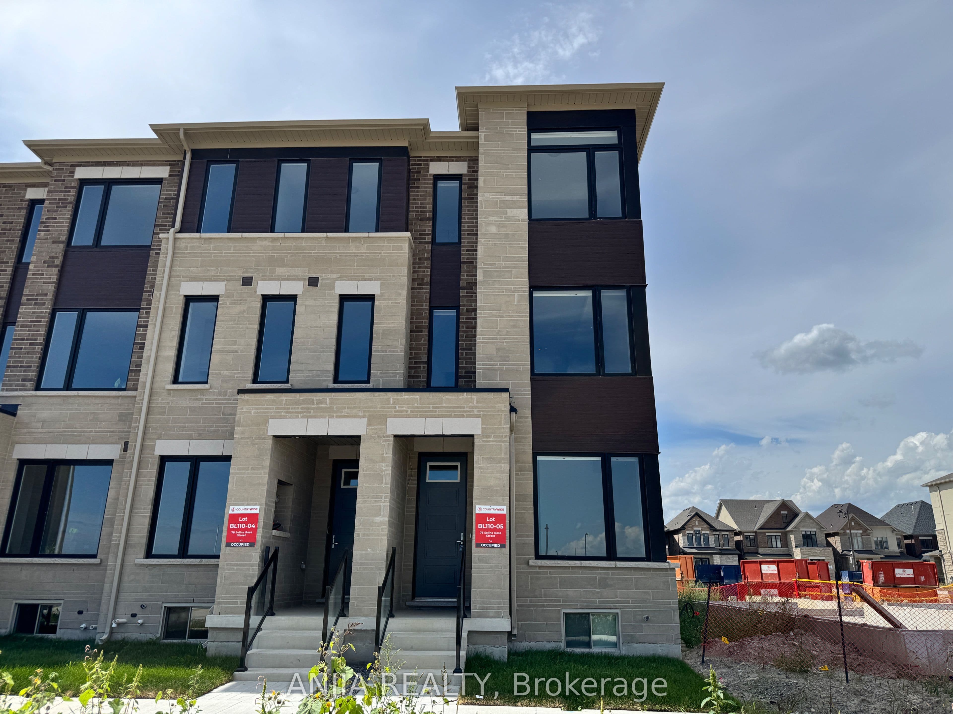 Property at 76 Selina Rose Street, Markham, ON L6C 1N3